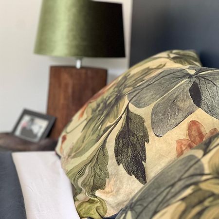 Ikigai Bed & Breakfast Oud-Turnhout Bagian luar foto